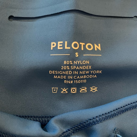 NWT Peloton capri leggings - Picture 3 of 4